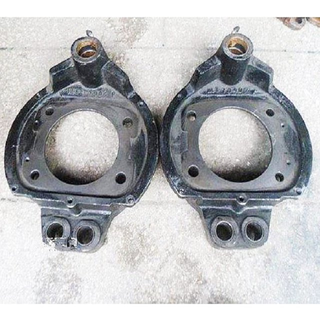 Dongfeng Truck Parts Front Left Backing Plate 20507101